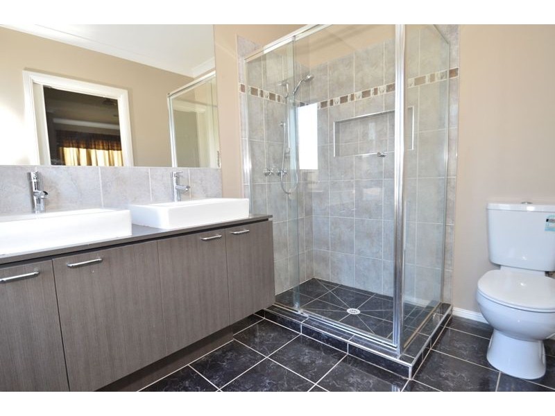 18 Coolibah Street, Doreen VIC 3754