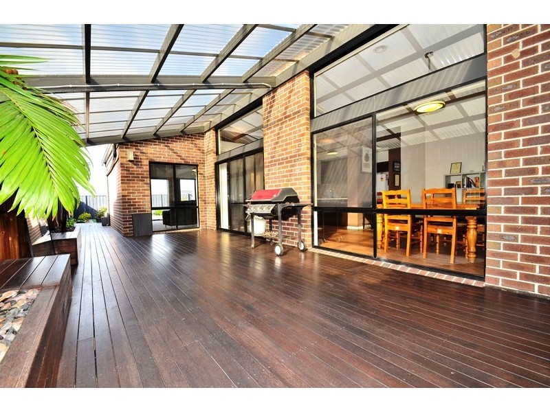 25 Macadamia Street, Doreen VIC 3754