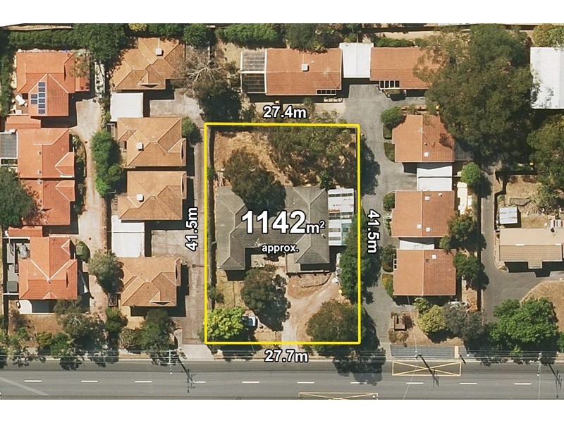 42 Para Road, Montmorency VIC 3094