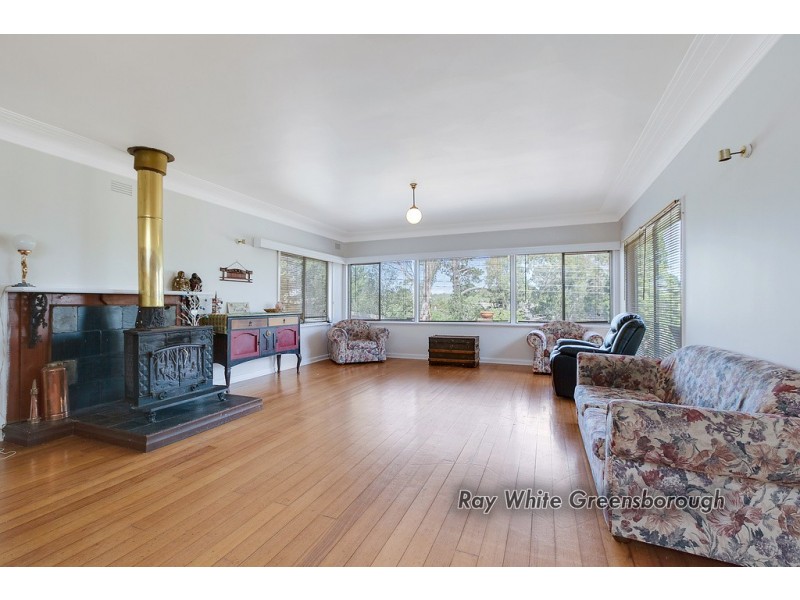 42 Para Road, Montmorency VIC 3094