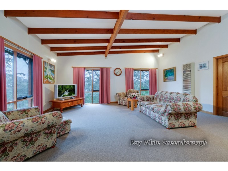 7 Pembroke Street, Greensborough VIC 3088