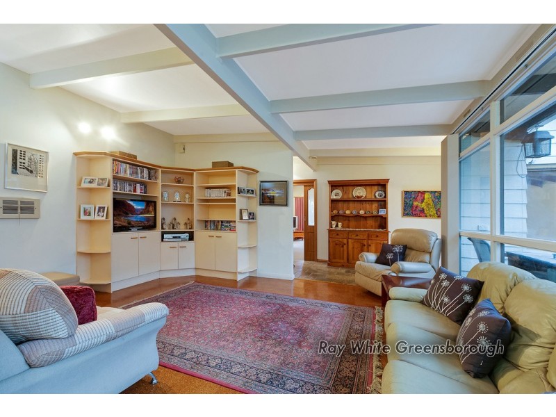 7 Pembroke Street, Greensborough VIC 3088