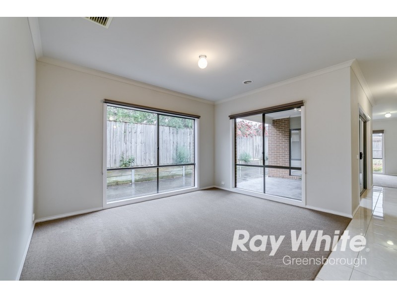 43 Eminence Boulevard, Doreen VIC 3754