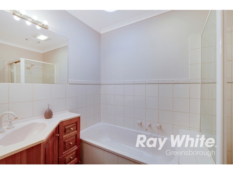 7 Adori Court, St Helena VIC 3088