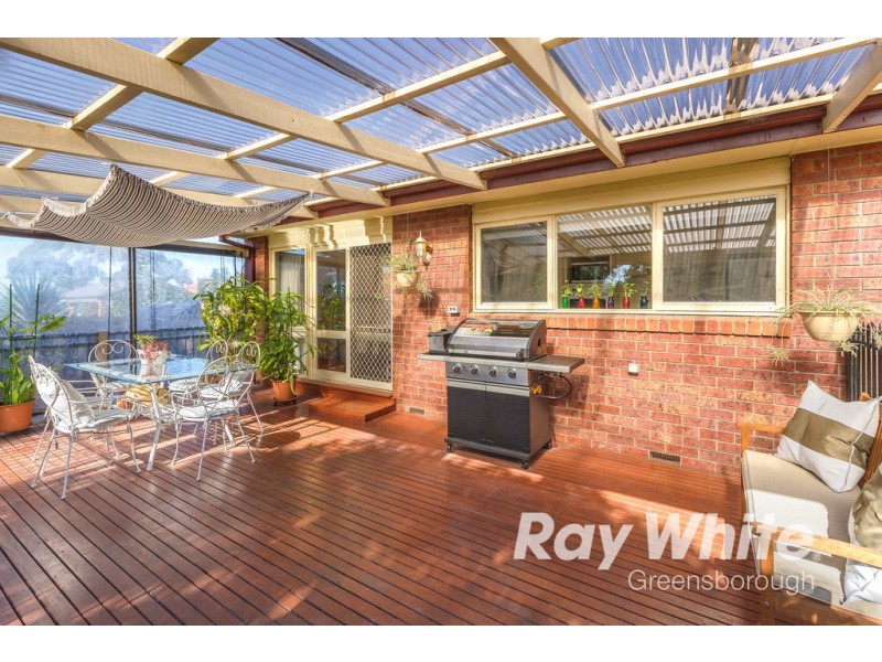 7 Adori Court, St Helena VIC 3088