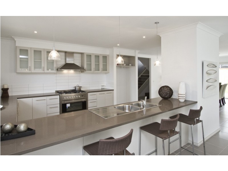 213 Cookes Road, Doreen VIC 3754