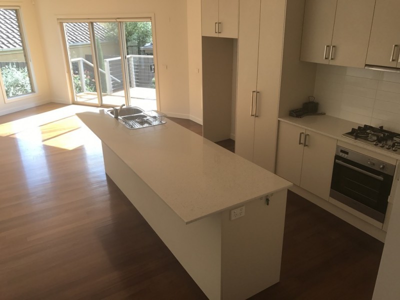 1/91 Old Eltham Road, Lower Plenty VIC 3093