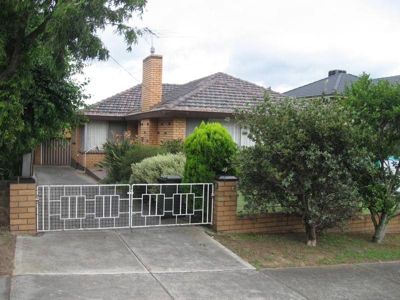 11 Elwers Street, Watsonia VIC 3087