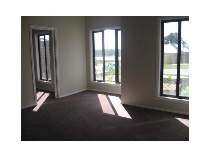 43 Eminence Boulevard, Doreen VIC 3754