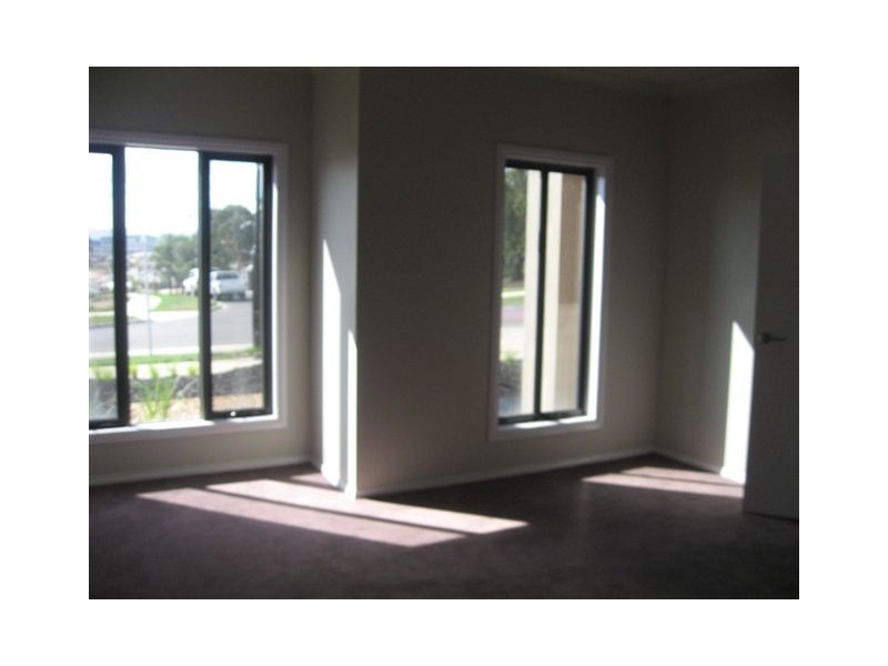 43 Eminence Boulevard, Doreen VIC 3754