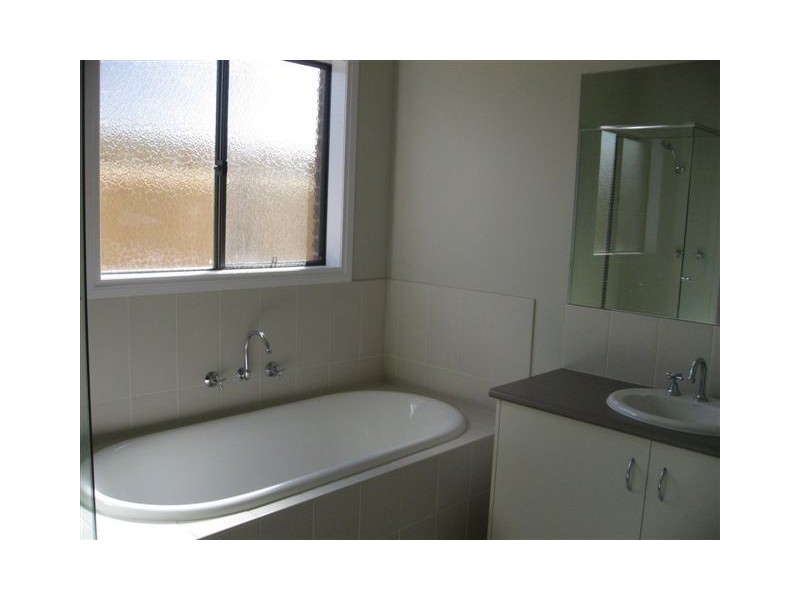 43 Eminence Boulevard, Doreen VIC 3754