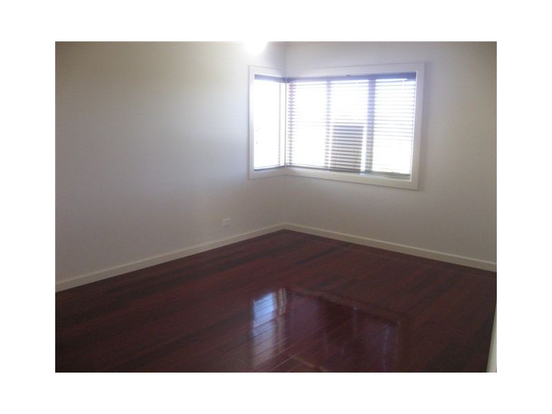 Roxburgh Park VIC 3064