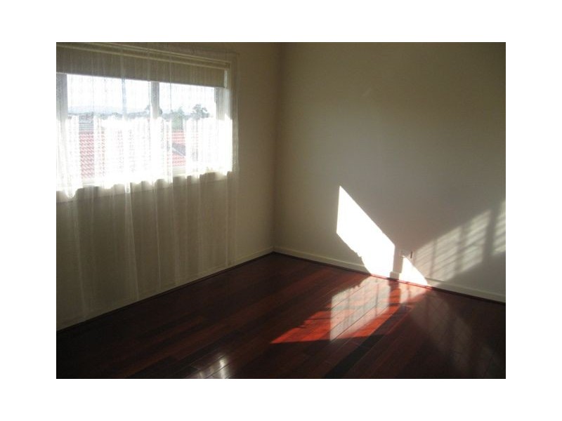 Roxburgh Park VIC 3064