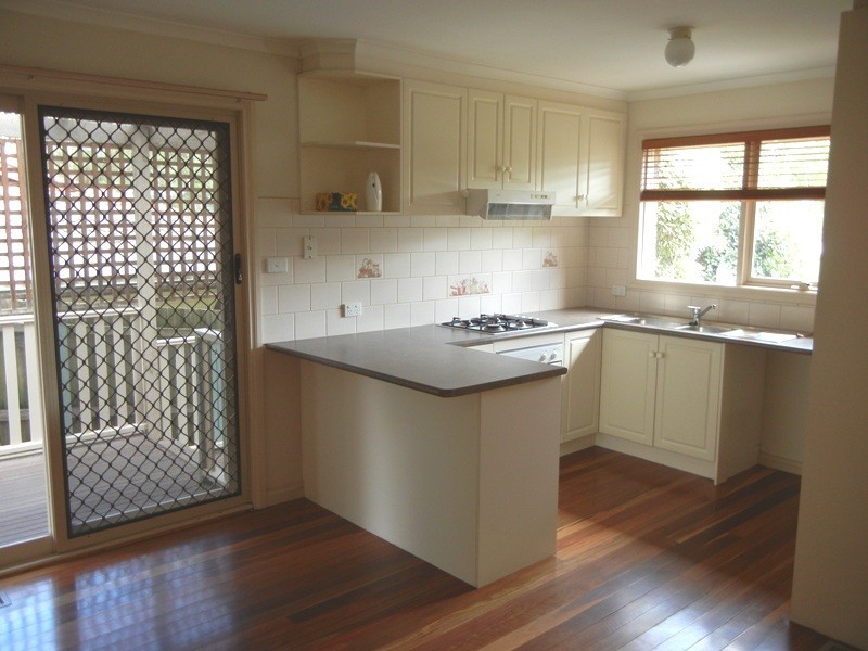 4/1238 Main Road, Eltham VIC 3095