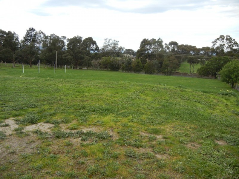 24-26 Laurimar Hill Drive, Doreen VIC 3754