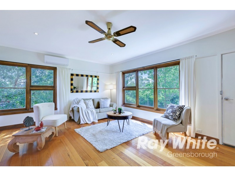 19 Paterson Crescent, Greensborough VIC 3088