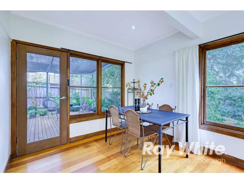 19 Paterson Crescent, Greensborough VIC 3088