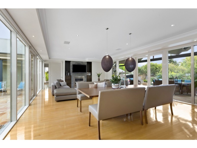 12 Burgan Street, Doreen VIC 3754