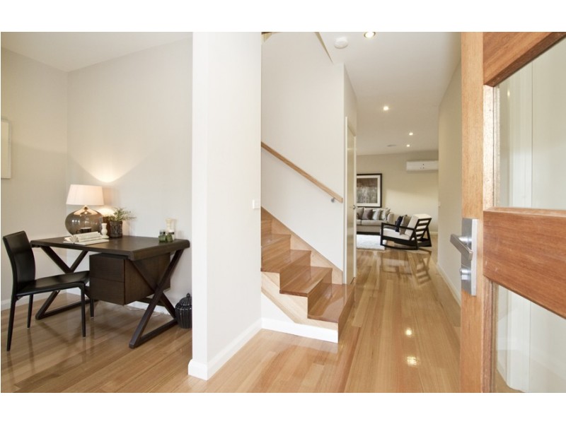 1/35 Santon Street, Greensborough VIC 3088