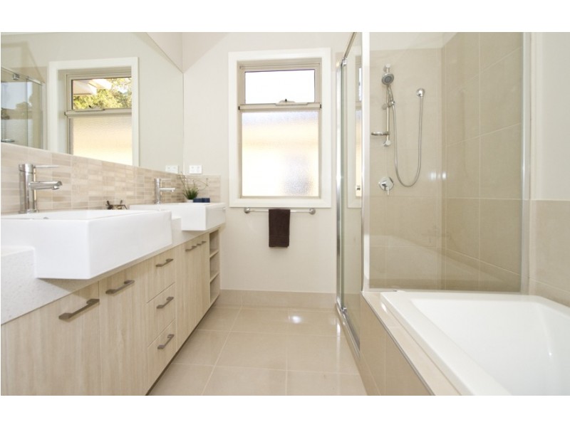 1/35 Santon Street, Greensborough VIC 3088