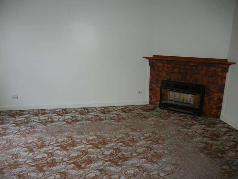 12 High Street, Watsonia VIC 3087