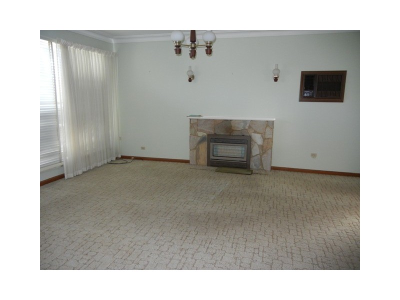 1/16 Railway Road, Briar Hill VIC 3088