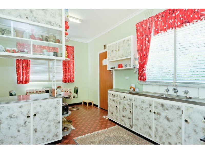 1/16 Railway Road, Briar Hill VIC 3088