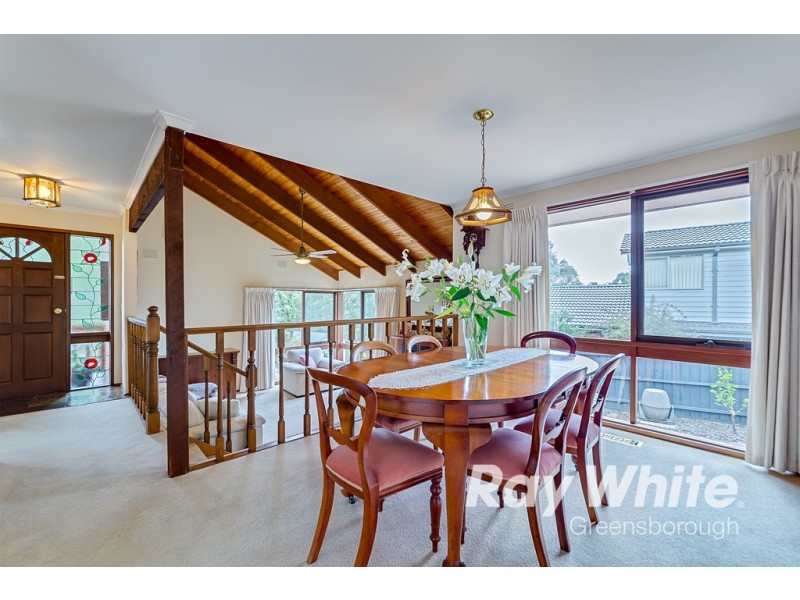 5 Macdhui Avenue, Eltham North VIC 3095