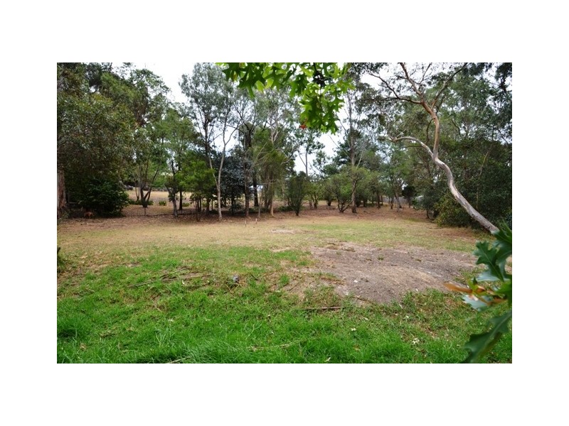 6 Bruce Street, Diamond Creek VIC 3089