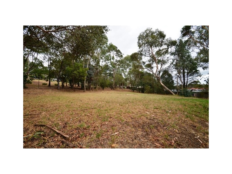 6 Bruce Street, Diamond Creek VIC 3089