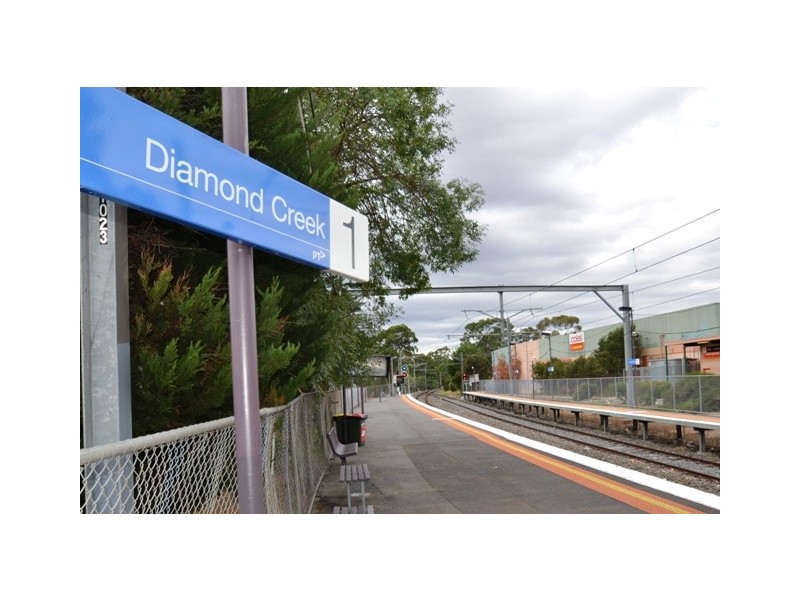 6 Bruce Street, Diamond Creek VIC 3089