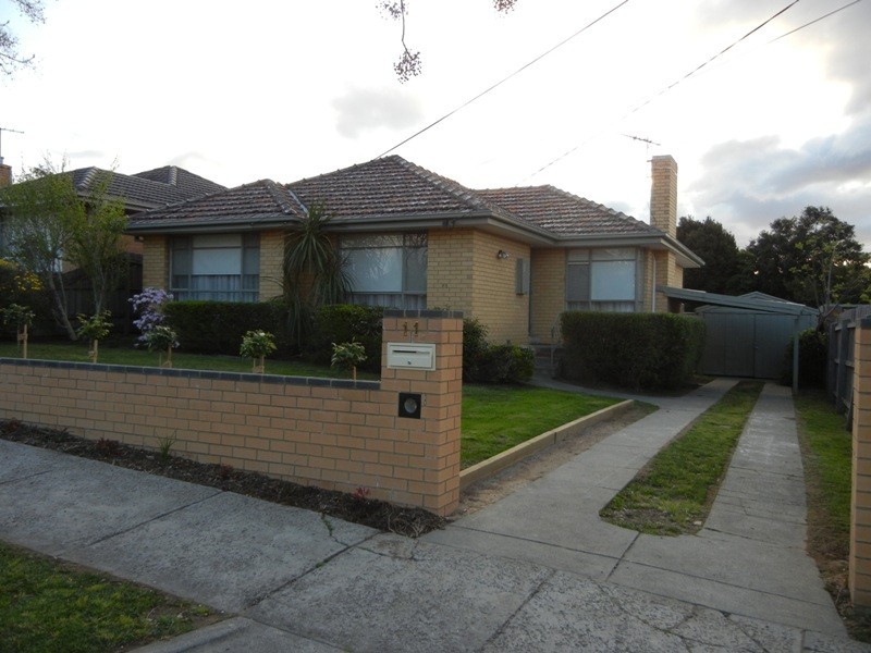 11 Lincoln Street, Watsonia VIC 3087