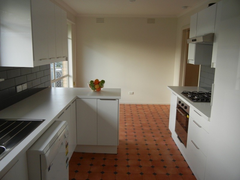 11 Lincoln Street, Watsonia VIC 3087