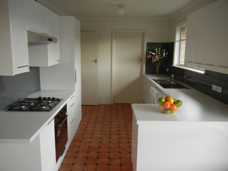 11 Lincoln Street, Watsonia VIC 3087