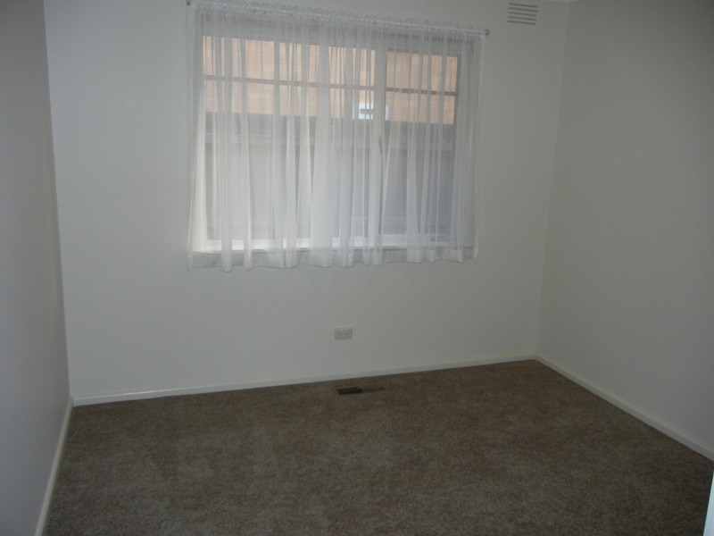 11 Lincoln Street, Watsonia VIC 3087