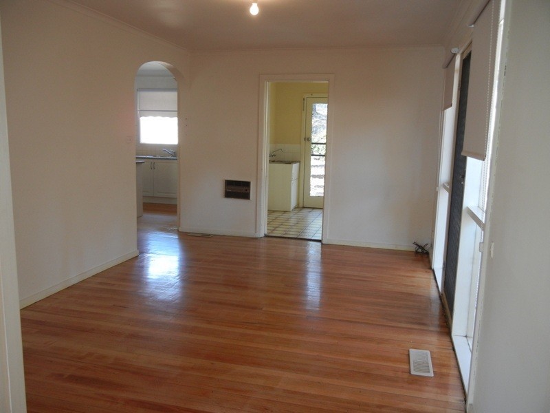 1234 Main Road, Eltham VIC 3095