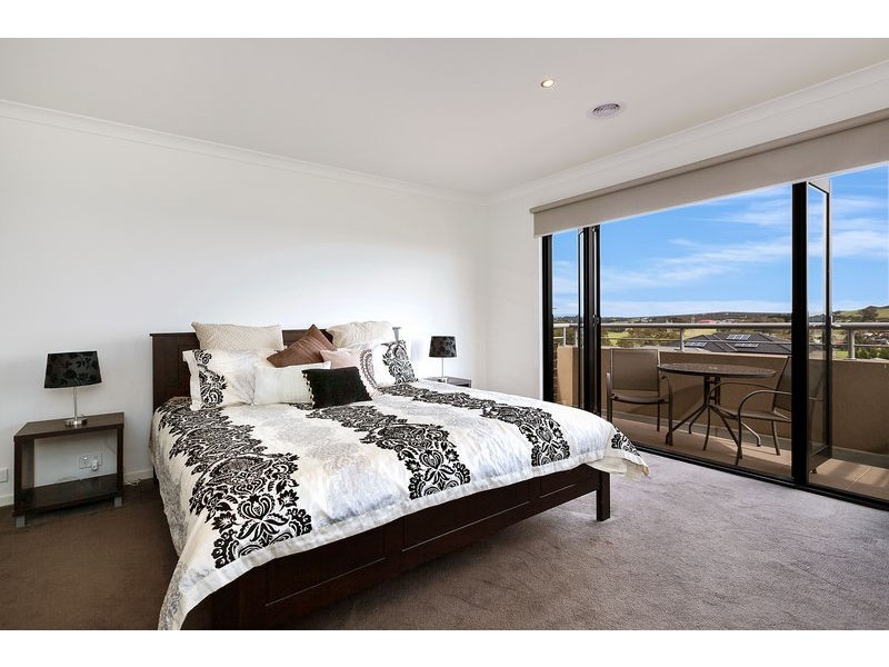 27 Lillian Street, Doreen VIC 3754