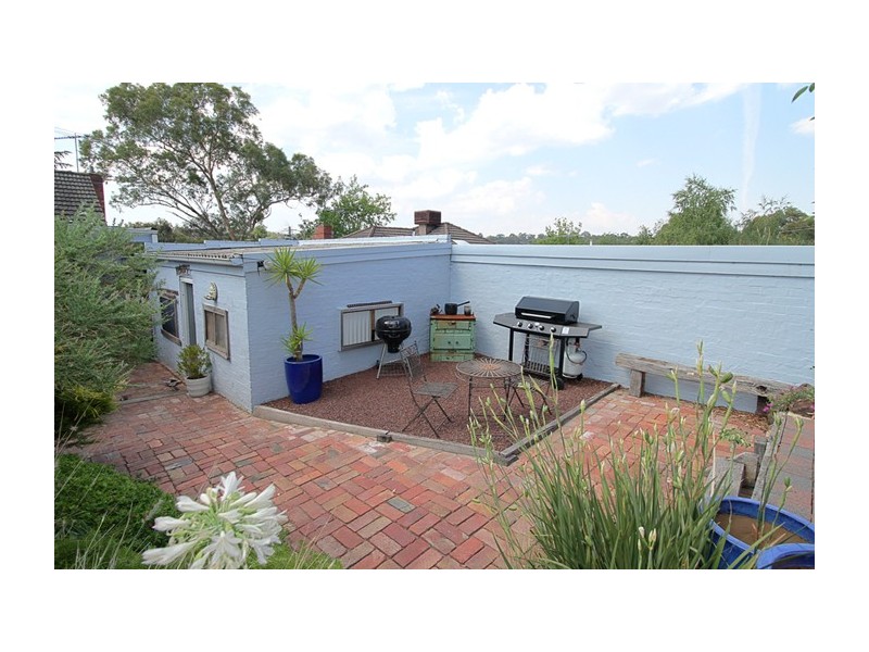 6 Donald Street, Greensborough VIC 3088