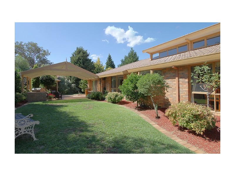 2 Toorak Court, Greensborough VIC 3088