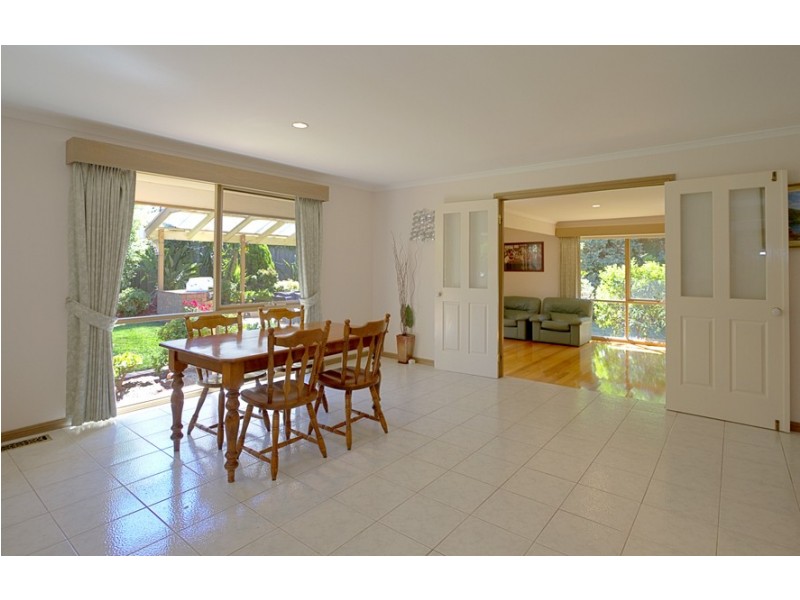 2 Toorak Court, Greensborough VIC 3088