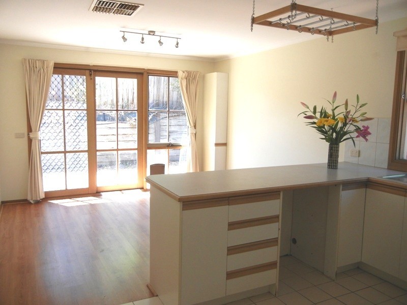 7/852 Main Road, Eltham VIC 3095