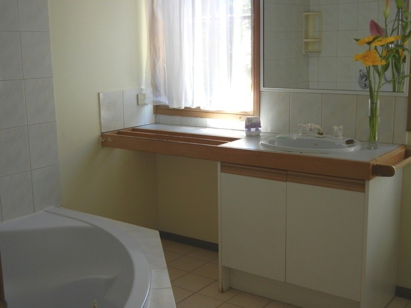 7/852 Main Road, Eltham VIC 3095