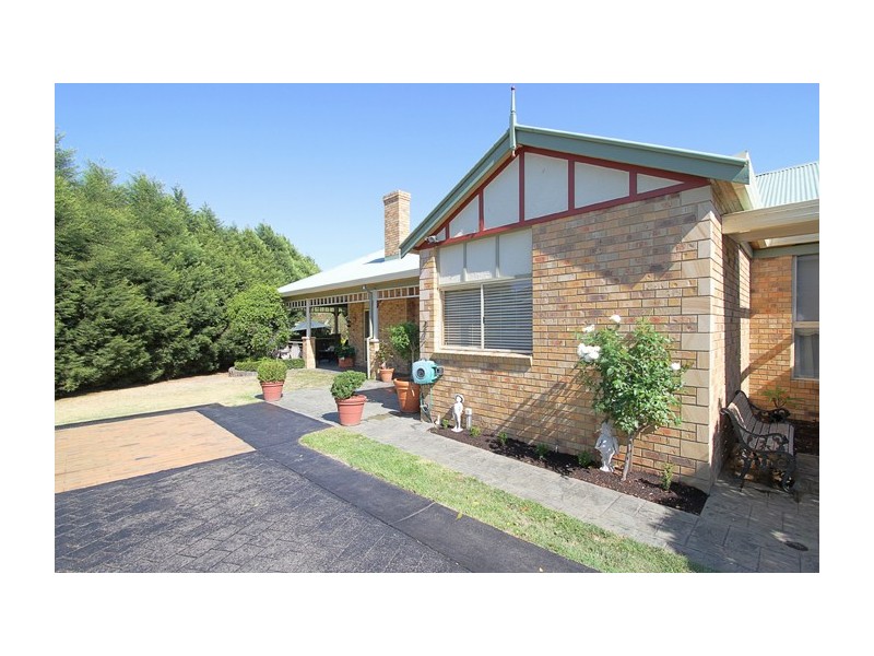 5 Yellow Gum Rise, Greensborough VIC 3088