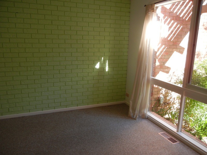 5/16 Inez Avenue, Eltham VIC 3095