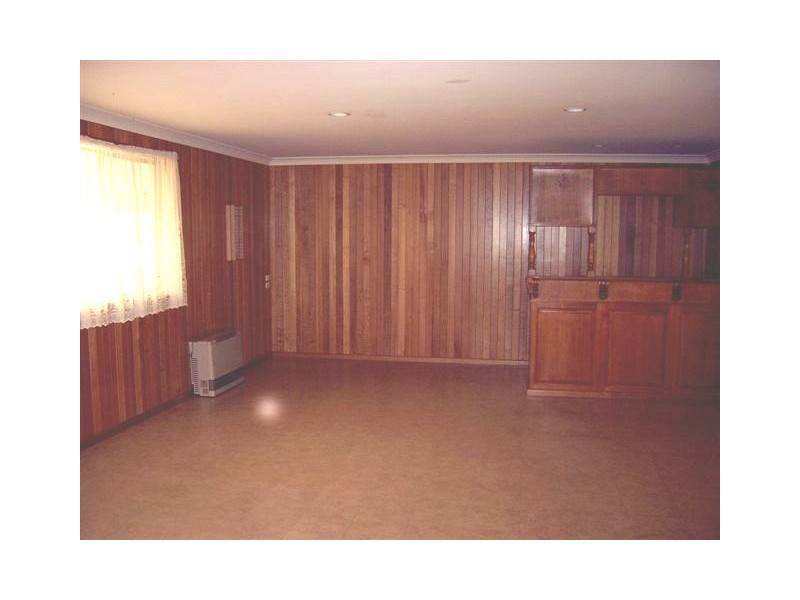 182 River Avenue, Plenty VIC 3090