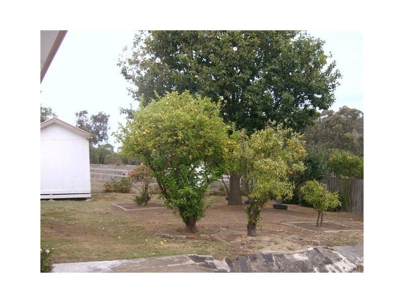 182 River Avenue, Plenty VIC 3090