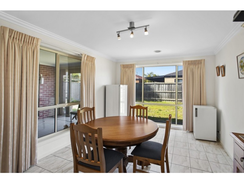 34 Garden Road, Doreen VIC 3754