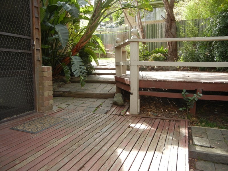 8 Perversi Avenue, Diamond Creek VIC 3089