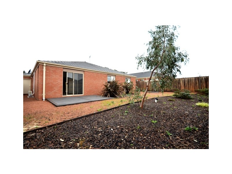 9 Coleridge Way, South Morang VIC 3752