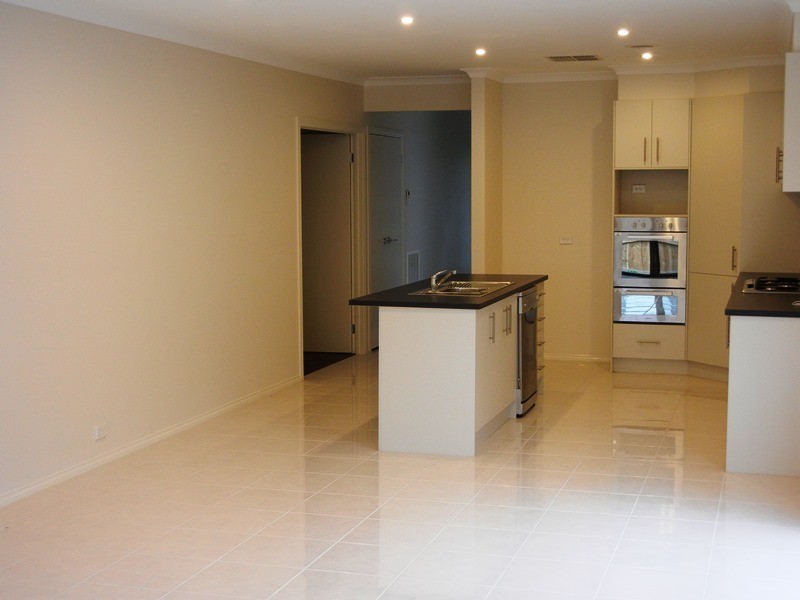 19 Shoal Circuit, Doreen VIC 3754